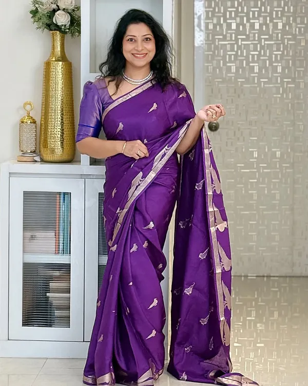 Banarasi_Soft_Silk_PURPLE_Premium-Fancy_Saree_With_Blouse_For_Women