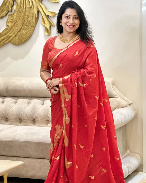 Banarasi_Soft_Silk_RED_Premium-Fancy_Saree_With_Blouse_For_Women