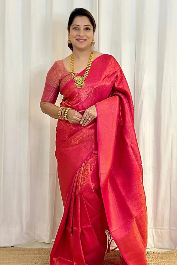 Banarasi_Soft_Silk_RANI_Premium-Fancy_Saree_With_Blouse_For_Women