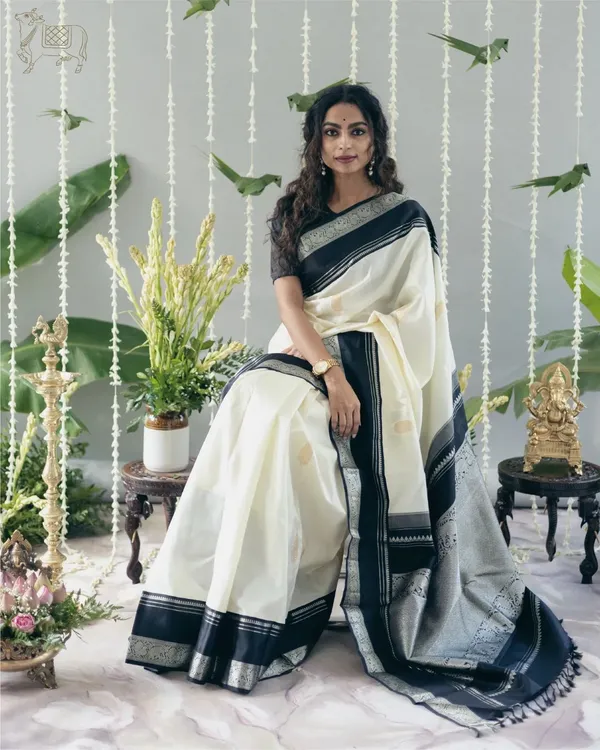 Banarasi_Soft_Silk_OFF-WHITE-BLACK_Premium-Fancy_Saree_With_Blouse_For_Women