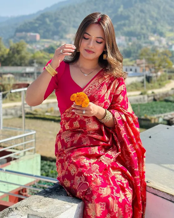 Banarasi_Soft_Silk_GAJARI_Premium-Fancy_Saree_With_Blouse_For_Women