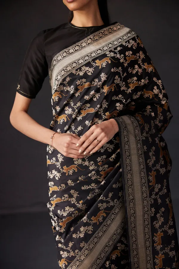 Banarasi_Soft_Silk_BLACK_Premium-Fancy_Saree_With_Blouse_For_Women