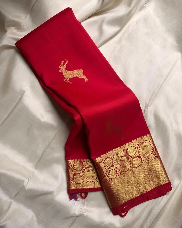 Banarasi_Soft_Silk_RED_Premium-Fancy_Saree_With_Blouse_For_Women