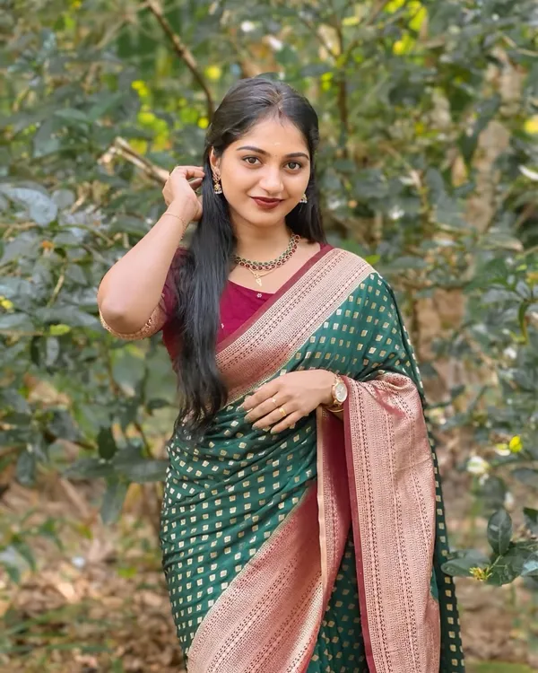 Banarasi_Soft_Silk_GREEN-MAROON_Premium-Fancy_Saree_With_Blouse_For_Women