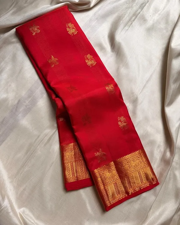 Banarasi_Soft_Silk_RED_Premium-Fancy_Saree_With_Blouse_For_Women