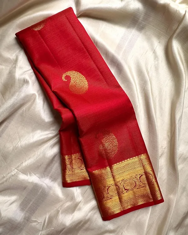 Banarasi_Soft_Silk_RED_Premium-Fancy_Saree_With_Blouse_For_Women