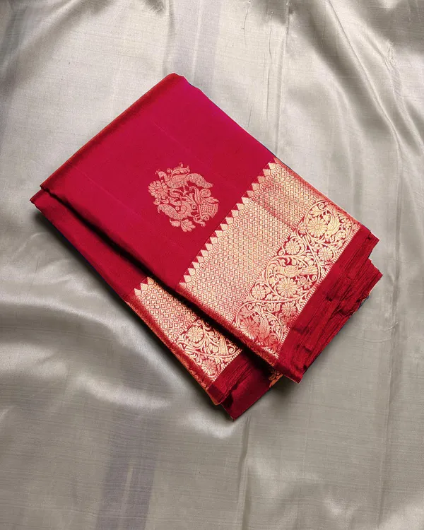 Banarasi_Soft_Silk_RED_Premium-Fancy_Saree_With_Blouse_For_Women