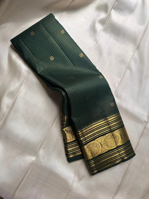 Banarasi_Soft_Silk_GREEN_Premium-Fancy_Saree_With_Blouse_For_Women