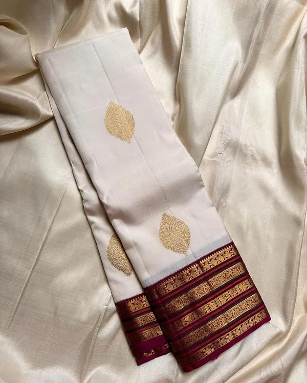 Banarasi_Soft_Silk_OFF-WHITE-WINE_Premium-Fancy_Saree_With_Blouse_For_Women