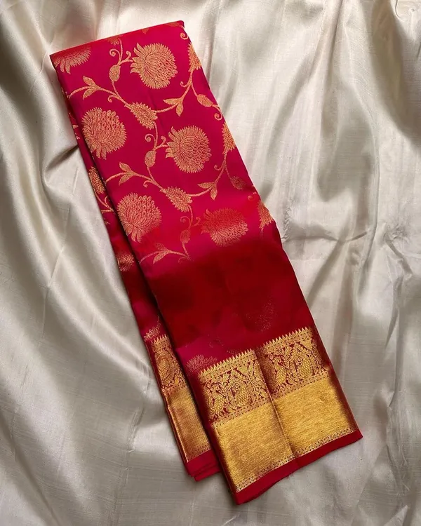 Banarasi_Soft_Silk_RED_Premium-Fancy_Saree_With_Blouse_For_Women