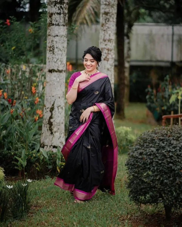 Banarasi_Soft_Silk_BLACK-PYAJI_Premium-Fancy_Saree_With_Blouse_For_Women