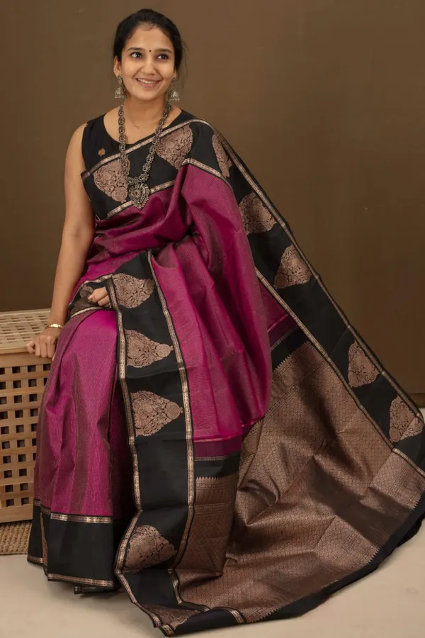 Banarasi_Soft_Silk_PYAJI-BLACK_Premium-Fancy_Saree_With_Blouse_For_Women