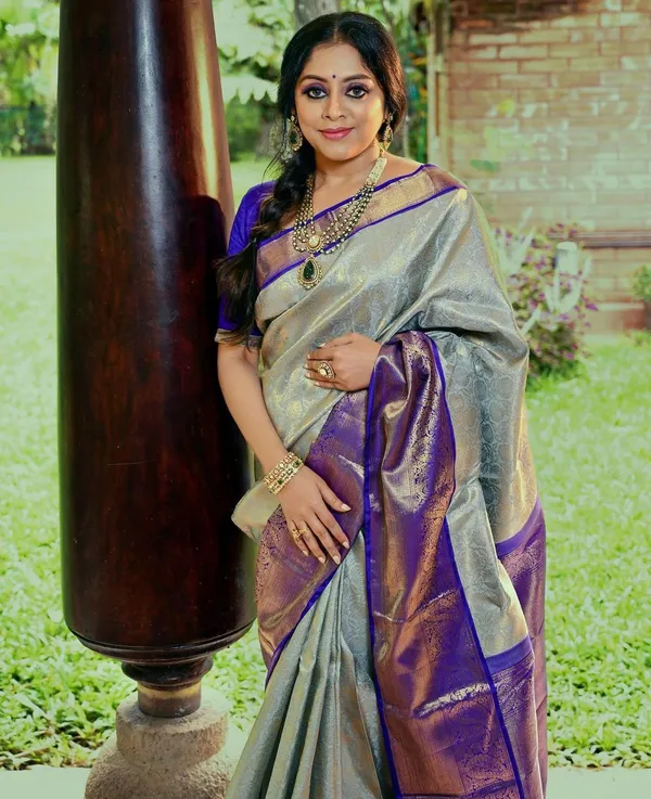 Banarasi_Soft_Silk_GREY-WINE_Premium-Fancy_Saree_With_Blouse_For_Women
