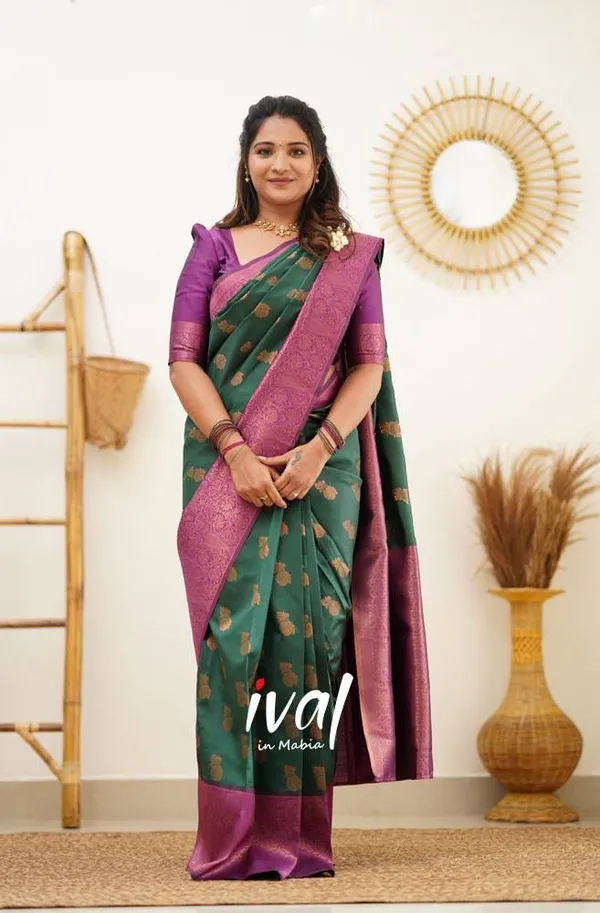 Banarasi_Soft_Silk_GREEN-PYAJI_Premium-Fancy_Saree_With_Blouse_For_Women