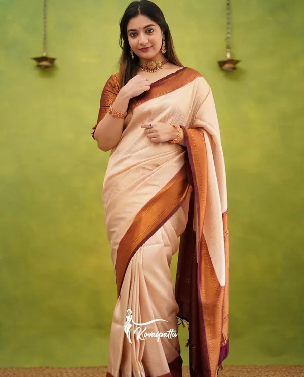 Banarasi_Soft_Silk_CREAM-MAROON_Premium-Fancy_Saree_With_Blouse_For_Women