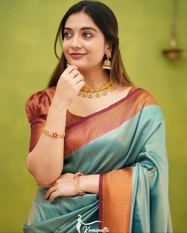 Banarasi_Soft_Silk_SKY-MAROON_Premium-Fancy_Saree_With_Blouse_For_Women
