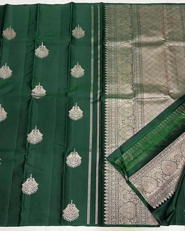 Banarasi_Soft_Silk_BOTTLE-GREEN_Premium-Fancy_Saree_With_Blouse_For_Women
