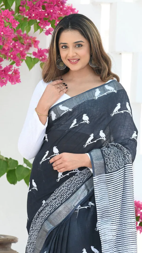 Pure_Soft_Cotton_BLACK_Premium-Fancy_Saree_With_Blouse_For_Women