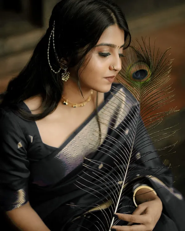 Pure_Soft_Cotton_BLACK_Premium-Fancy_Saree_With_Blouse_For_Women