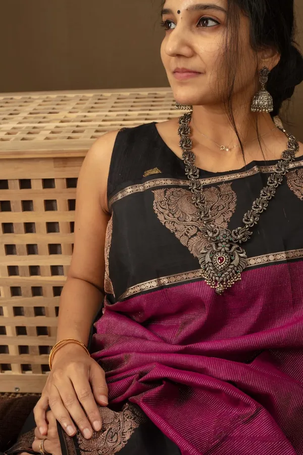 Banarasi_Soft_Silk_PYAJI-BLACK_Premium-Fancy_Saree_With_Blouse_For_Women