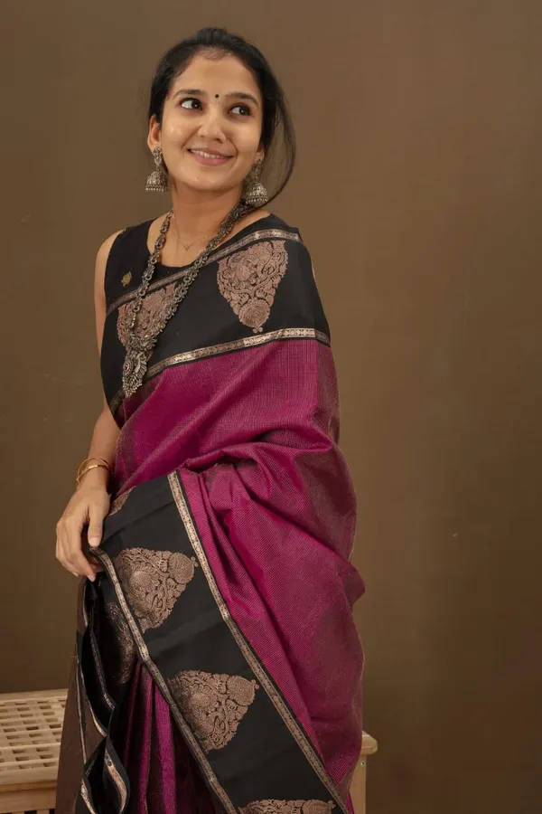 Banarasi_Soft_Silk_PYAJI-BLACK_Premium-Fancy_Saree_With_Blouse_For_Women
