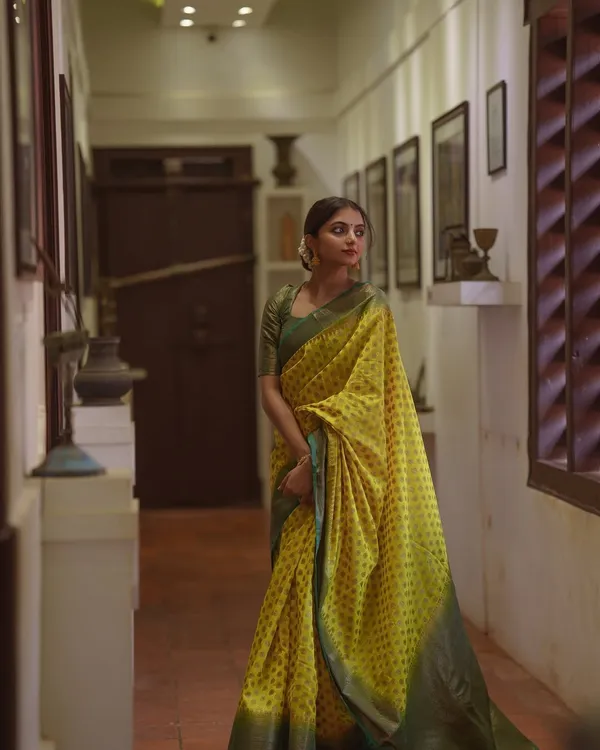 Banarasi_Soft_Silk_YELLOW_Premium-Fancy_Saree_With_Blouse_For_Women
