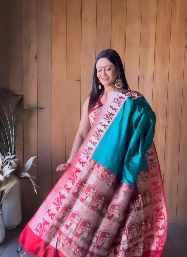 Banarasi_Soft_Silk_RAMA-RED_Premium-Fancy_Saree_With_Blouse_For_Women