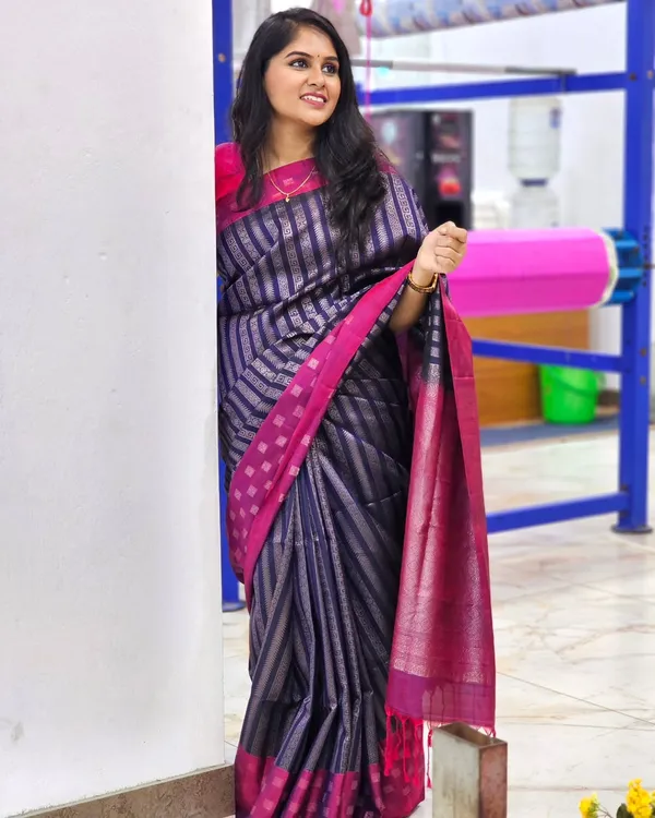 Banarasi_Soft_Silk_NAVY-BLUE-RANI_Premium-Fancy_Saree_With_Blouse_For_Women