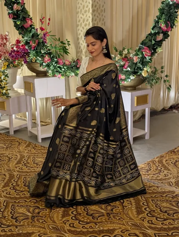 Banarasi_Soft_Silk_BLACK_Premium-Fancy_Saree_With_Blouse_For_Women
