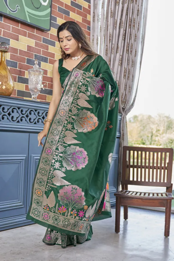 Banarasi_Soft_Silk_GREEN_Premium-Fancy_Saree_With_Blouse_For_Women
