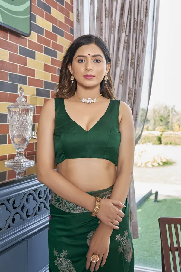 Banarasi_Soft_Silk_GREEN_Premium-Fancy_Saree_With_Blouse_For_Women