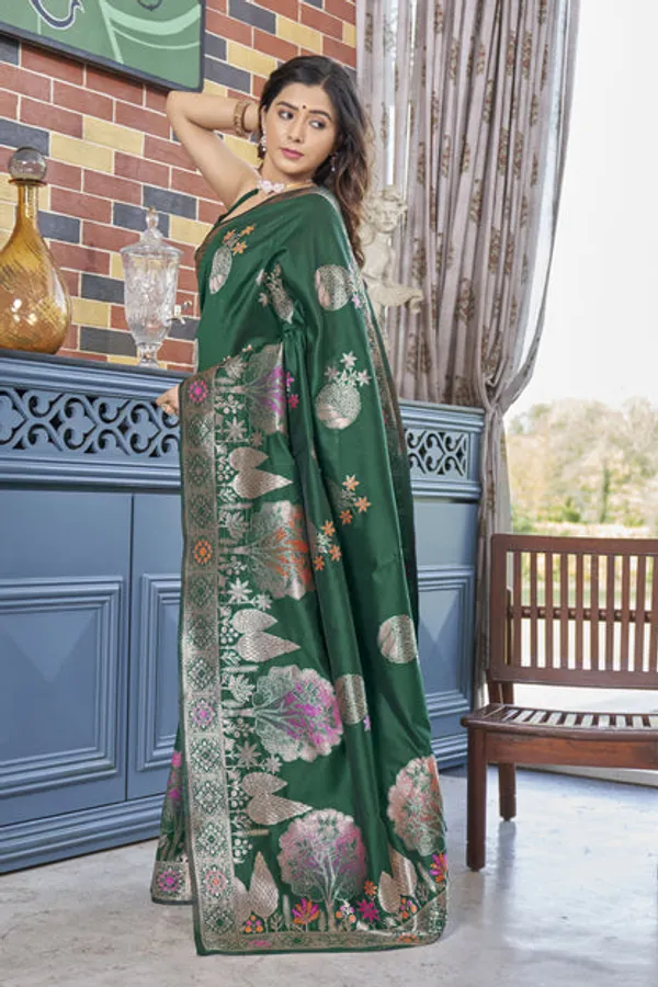 Banarasi_Soft_Silk_GREEN_Premium-Fancy_Saree_With_Blouse_For_Women