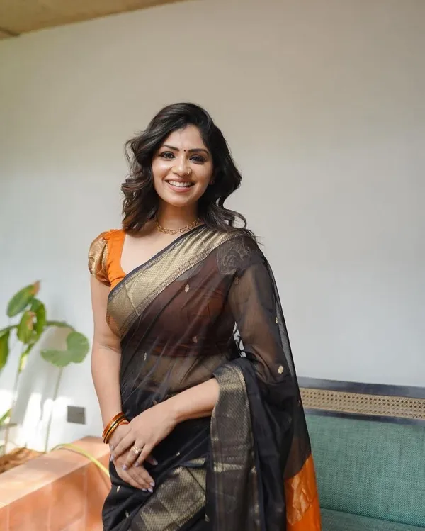 Banarasi_Soft_Silk_BLACK-ORANGE_Premium-Fancy_Saree_With_Blouse_For_Women