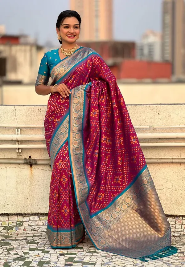 Banarasi_Soft_Silk_PINK-RAMA_Premium-Fancy_Saree_With_Blouse_For_Women