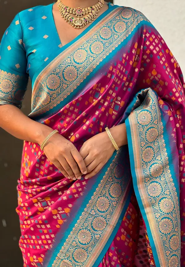 Banarasi_Soft_Silk_PINK-RAMA_Premium-Fancy_Saree_With_Blouse_For_Women