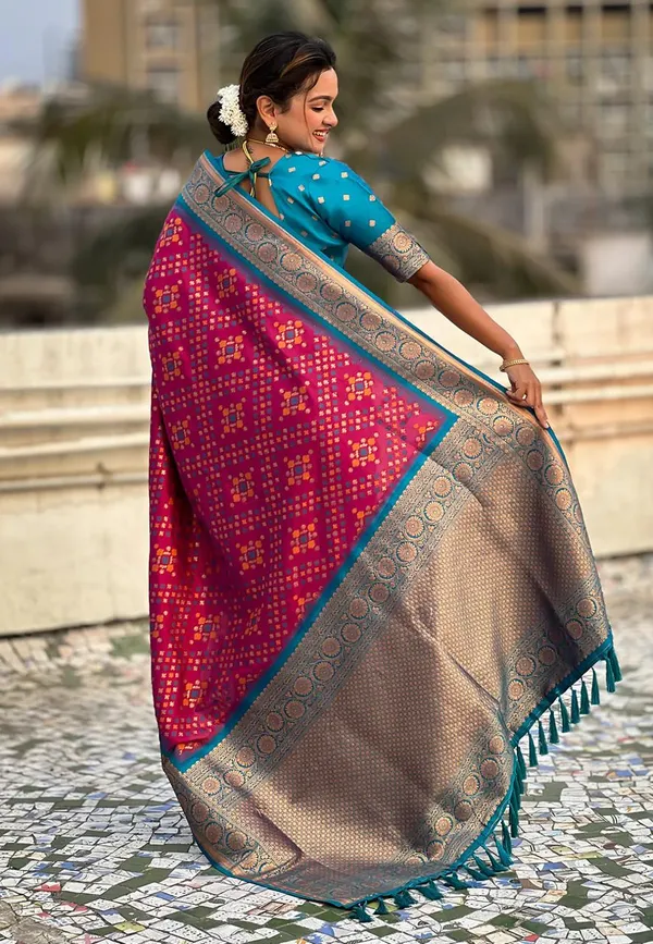 Banarasi_Soft_Silk_PINK-RAMA_Premium-Fancy_Saree_With_Blouse_For_Women