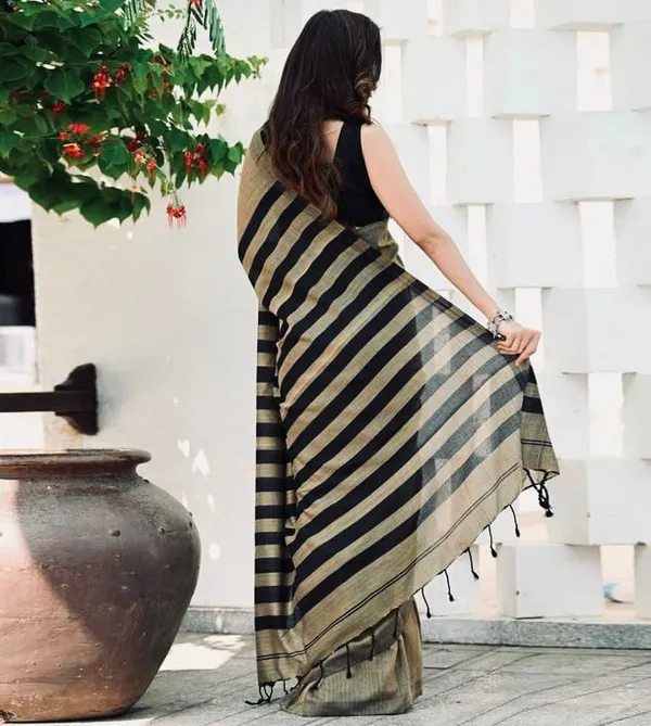 Pure_Soft_Cotton_BLACK_Premium-Fancy_Saree_With_Blouse_For_Women