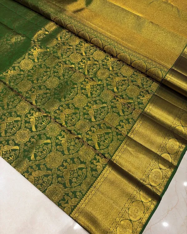 Banarasi_Soft_Silk_BOTTLE-GREEN_Premium-Fancy_Saree_With_Blouse_For_Women