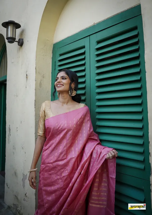Banarasi_Soft_Silk_BABY-PINK_Premium-Fancy_Saree_With_Blouse_For_Women