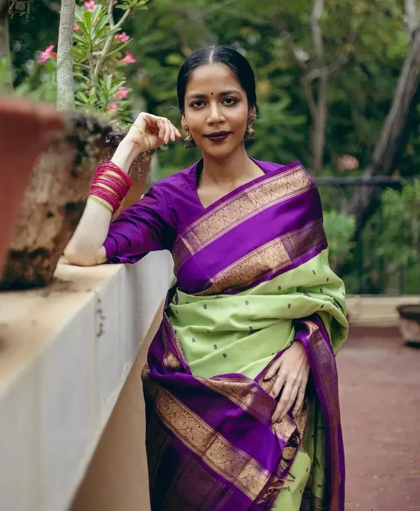 Banarasi_Soft_Silk_PISTA-NAVY-BLUE_Premium-Fancy_Saree_With_Blouse_For_Women