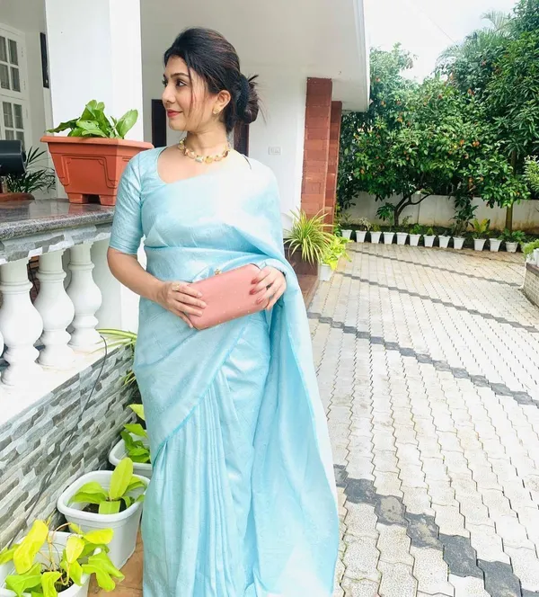 Banarasi_Soft_Silk_SKY_Premium-Fancy_Saree_With_Blouse_For_Women