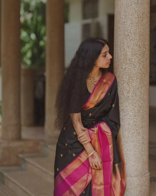 Banarasi_Soft_Silk_BLACK-RANI_Premium-Fancy_Saree_With_Blouse_For_Women