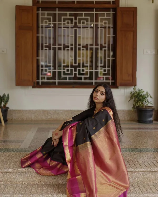 Banarasi_Soft_Silk_BLACK-RANI_Premium-Fancy_Saree_With_Blouse_For_Women