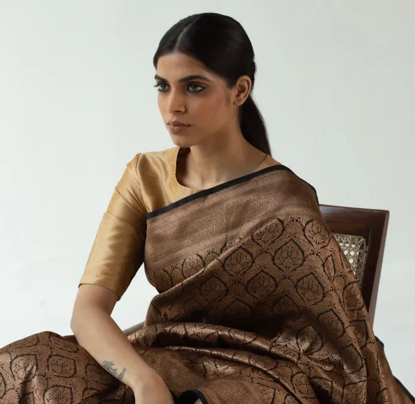 Banarasi_Soft_Silk_BLACK_Premium-Fancy_Saree_With_Blouse_For_Women