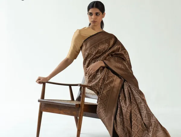Banarasi_Soft_Silk_BLACK_Premium-Fancy_Saree_With_Blouse_For_Women