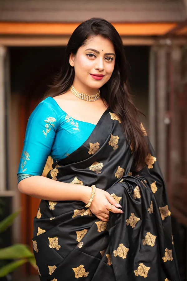 Banarasi_Soft_Silk_RAMA_Premium-Fancy_Saree_With_Blouse_For_Women
