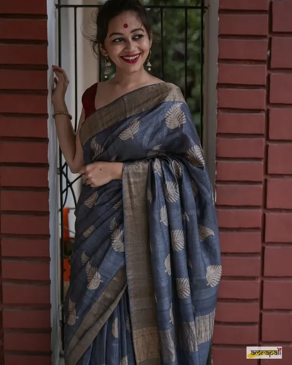Pure_Soft_Cotton_GREY_Premium-Fancy_Saree_With_Blouse_For_Women