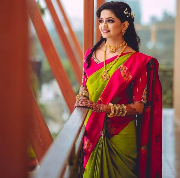 Banarasi_Soft_Silk_PARROT-GAJARI_Premium-Fancy_Saree_With_Blouse_For_Women