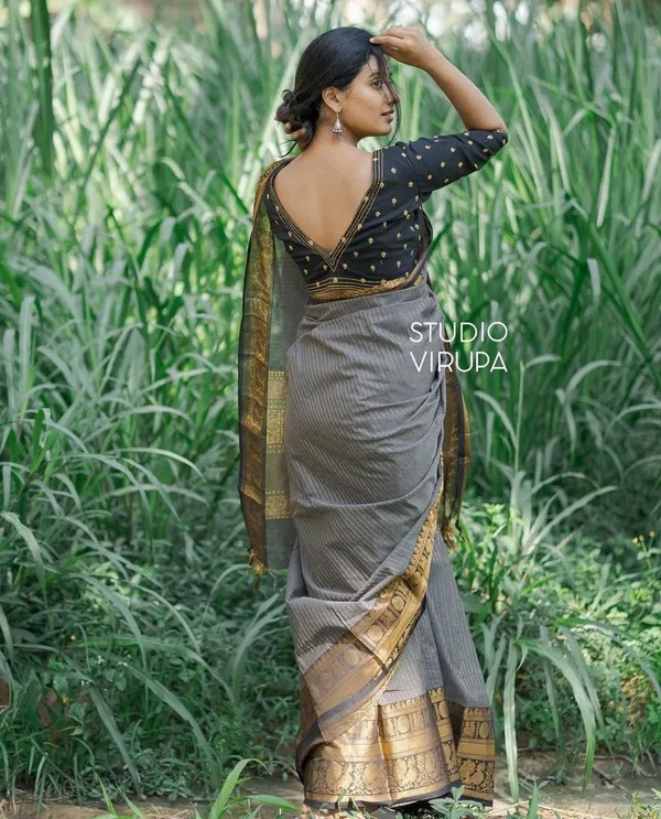 Banarasi_Soft_Silk_GREY_Premium-Fancy_Saree_With_Blouse_For_Women