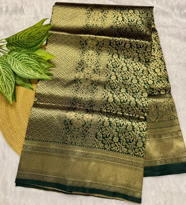 Banarasi_Soft_Silk_GREEN_Premium-Fancy_Saree_With_Blouse_For_Women